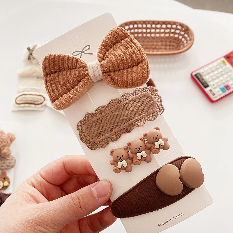 4-Piece Minimalist Girls' Hair Clip Kit